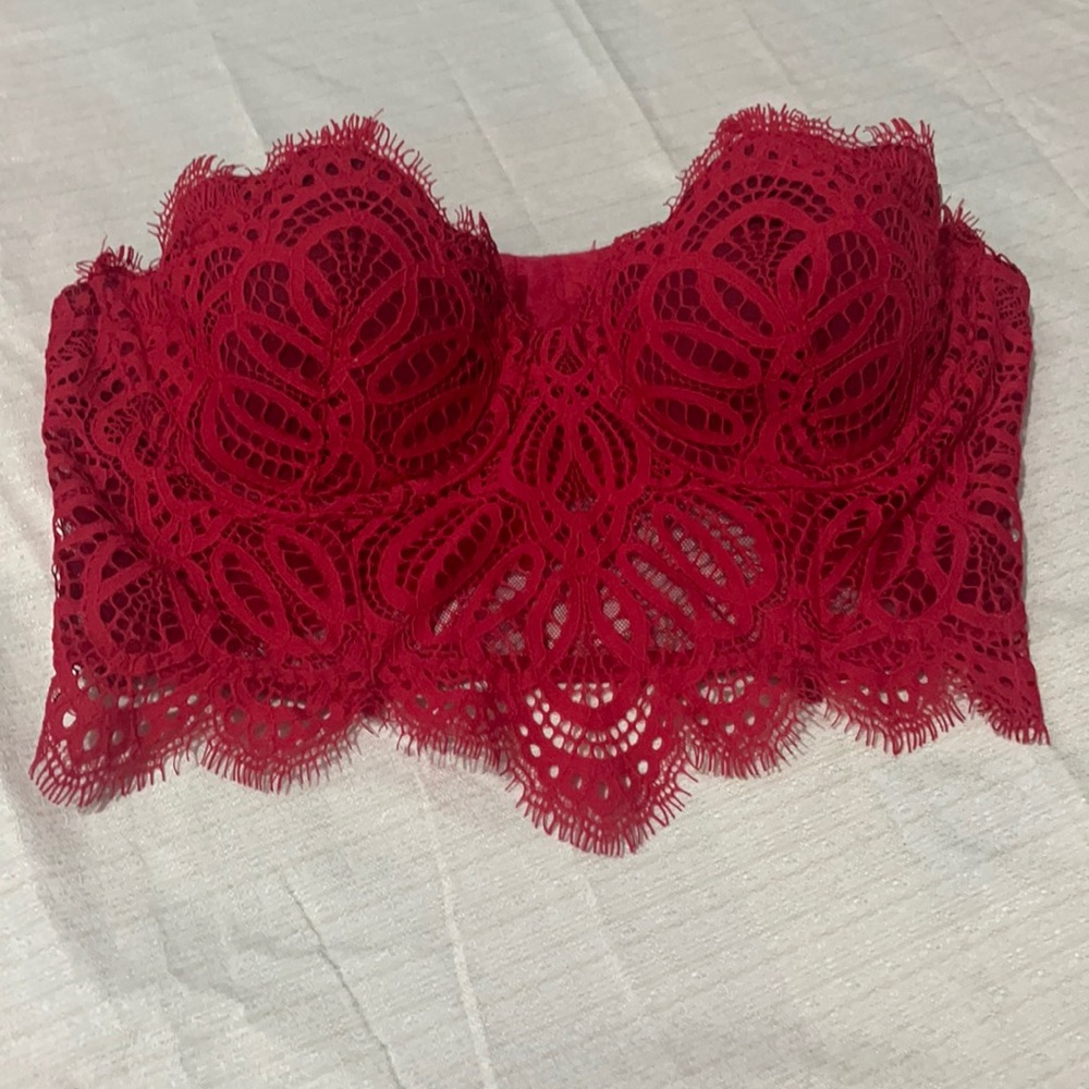 VS Red bustier
